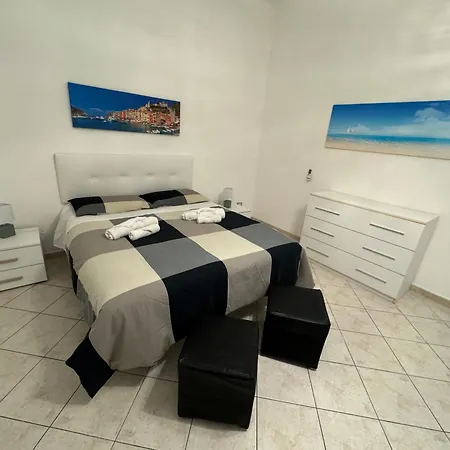 Sea Port 5 Terre Специя